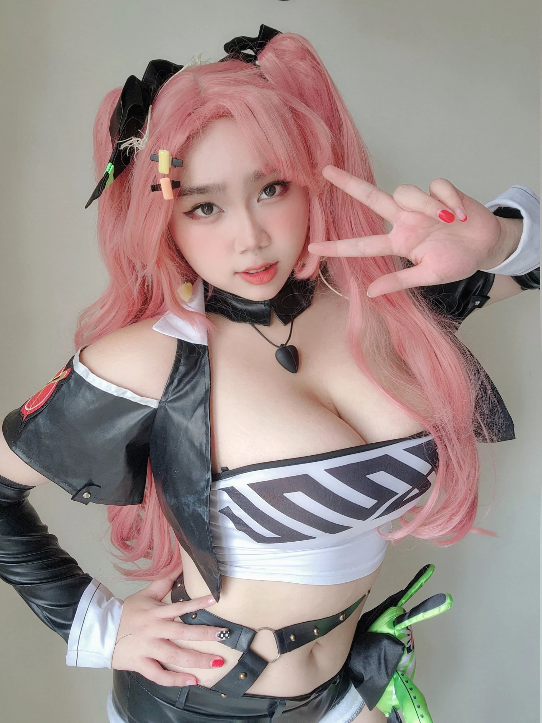 Tsunnyanchan - Nicole-25